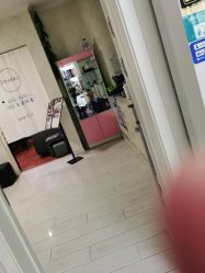 -木格造型美发