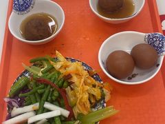 -陆元丰·兰州纯汤牛肉面(自强西路店)