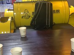 -不倒翁实景剧情密室逃脱(光明凤凰城站店)