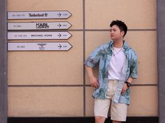-王府井奥莱临潼小镇(临潼店)