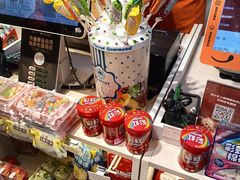 -来伊份(新环广场新环西路店)