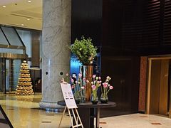 -上海锦江汤臣洲际大酒店柒酒廊