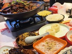 -老闵田螺馆·南昌市井菜·特色小吃(总店)