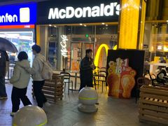 -麦当劳(中二横路店)