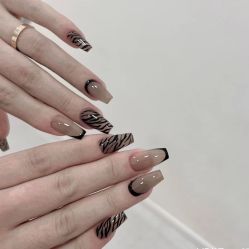 -1T·1M 日式美甲美睫