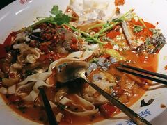 -坛宗剁椒鱼头(河西王府井店)