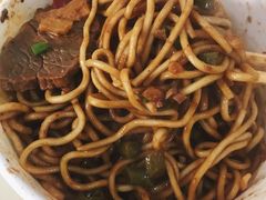-牛师傅牛肉面(尚隆路店)