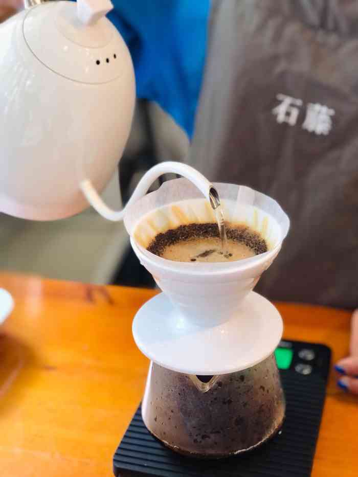 石藤咖啡(人民广场店)-"就在大剧院旁边,票友安利的,闹中取静. .