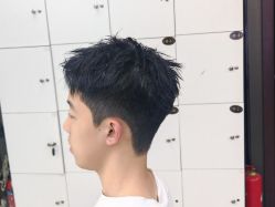 -藤野造型烫发染发