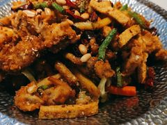 -小鱼小牛·鱼牛干锅·脆鱼火锅(世欧广场店)