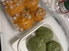 -鲍师傅糕点(江苏路店)