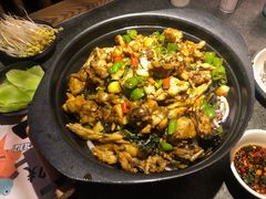 青椒紫苏味-蛙小侠·沸腾砂锅(南山欢乐颂店)