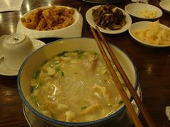精肥肠葫芦头-春发生饭店·非遗(南院门店)