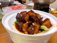 招牌红烧肉-金陵后厨·南京菜(新街口秣陵路店)