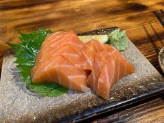 三文鱼刺身-平川日本料理