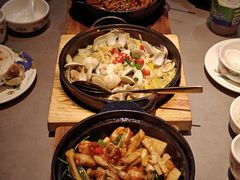 -得意啫·广东啫啫煲(前海HOP店)