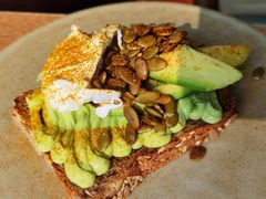 牛油果吐司-BOR Eatery(安福路店)