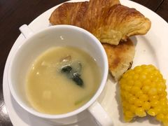 -青岛颐海花园酒店总店·自助餐厅