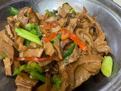 笋干烧肉-胜品饭店