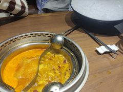 辣锅加番茄锅-快乐小羊·内蒙牛羊肉火锅(流花中心店)