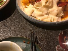 沙湾县原始大盘鸡-丝路金桃·新疆菜(徐汇店)