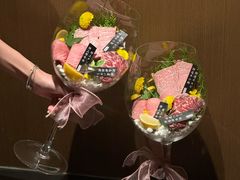 -山川小町·极番烧肉(新地假日广场店)
