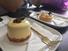 -UNI UNI(环亚凯瑟琳店)