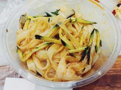 秘制凉皮-魏家凉皮(郑州东站店)