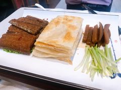-大碗居·烤鸭·鱼头泡饼(天坛东门店)
