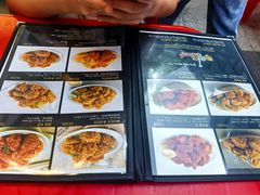 -BHC炸鸡(明洞总店)