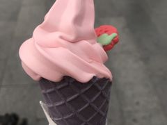 草莓冰激凌-麦当劳(济泺路店)