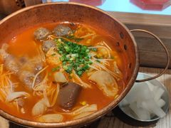 -成都你六姐·牛肉冒菜(上海环宇荟店)