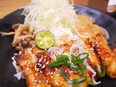 和风照烧鸡腿丼-町门烤肉拌饭专门店(新天地店)