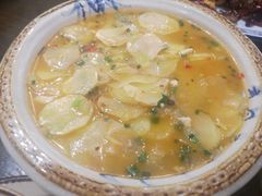 -黄桷树曹家私房菜(江与城店)