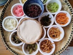 -包整·丝娃娃(一览甲秀楼风景店)