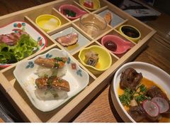 万菜盛合-赤坂亭M9和牛烧肉(世博源店)