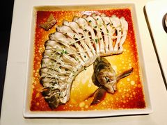 清蒸武昌鱼-莲餐厅·湖北菜·藕汤是头牌(愚园路店)