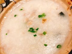 -新大咀港式茶餐厅(宝山万达店)