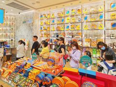 -VENCHI 闻绮(广州太古汇店)