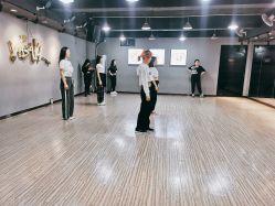 -YASAKI国际舞蹈中心