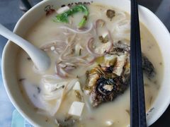 -五谷渔粉(壹海城店)