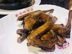 乳鸽-禄源公·老莞诚饭店