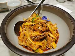 敲糖棒棒鸡-辛香汇·现炒川菜(淮海路百盛店)