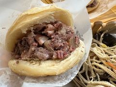 -闫家驴肉老店(华电一校店)
