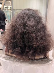 -YH HAIR SALON