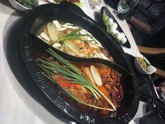-围炉·川味鲜货火锅(万达珍珠坊店)