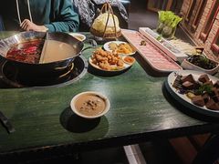 -老灶堂文创火锅(文艺路店)