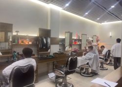 -MARTIN'S BARBER SHOP男士理发馆