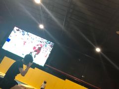 -嘿哟动霸CHUA·新潮玩运动娱乐中心·蹦床滑冰团建乐园