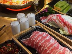 -湊湊火锅·茶憩(杭州湖滨银泰in77店)